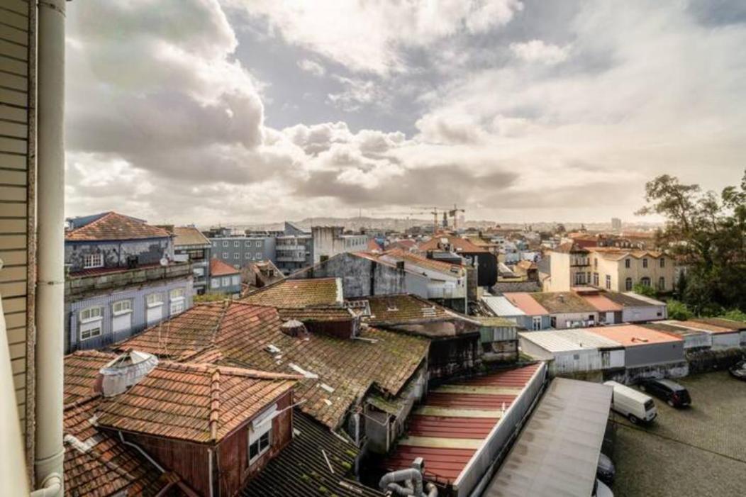 Apartamento Praca - Vistas Sobre A Cidade Порту Екстер'єр фото